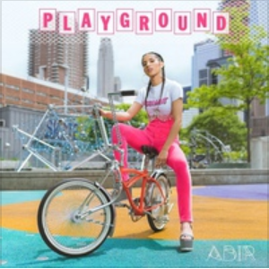 Playground 앨범커버