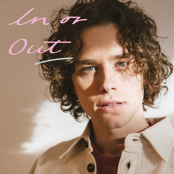 In or Out 앨범커버