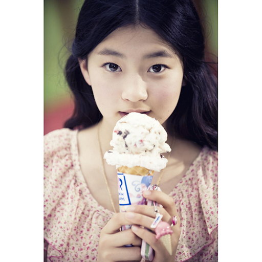 사랑에 빠진 딸기 앨범커버