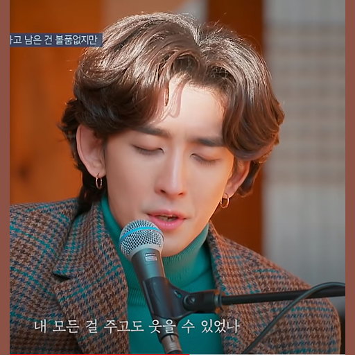 동영상(뜨거운 여름밤은 가고 남은 건 볼품없지만)